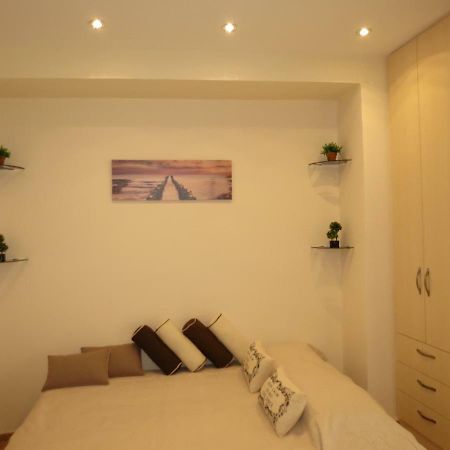 Nice Studio Next To The Sea Athens Exterior photo